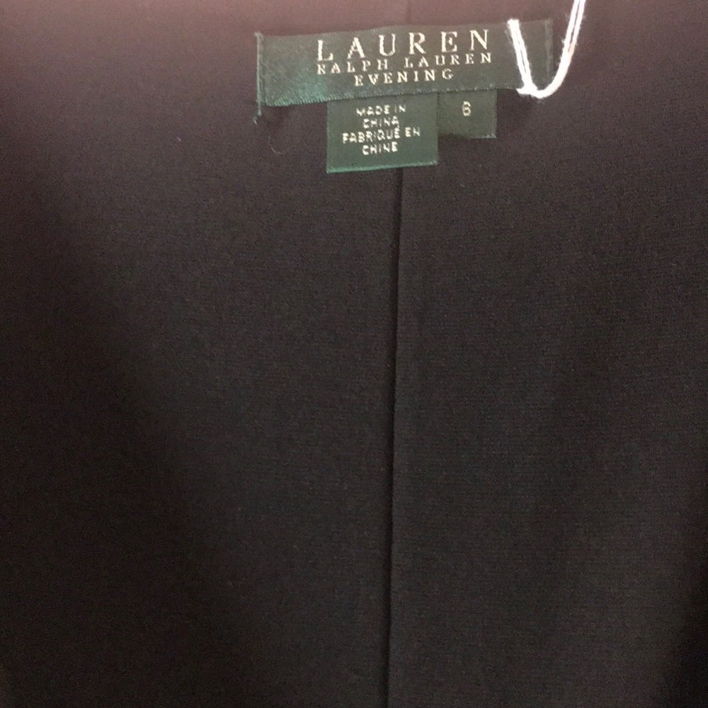 Dress - Picture 4 of 7